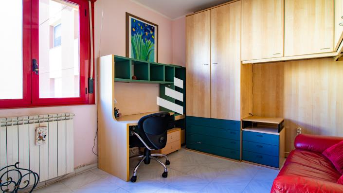 Image No.20-3 Bed Apartment for sale