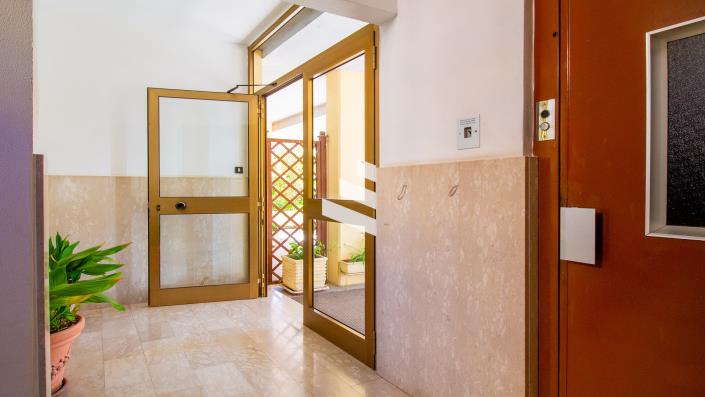 Image No.23-3 Bed Apartment for sale