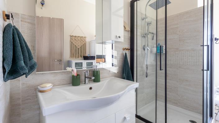 Image No.11-2 Bed Apartment for sale