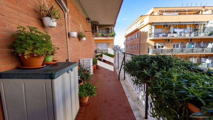 Image No.13-2 Bed Apartment for sale