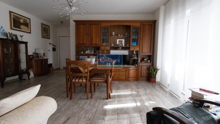 Image No.6-Appartement de 2 chambres à vendre à Pomezia