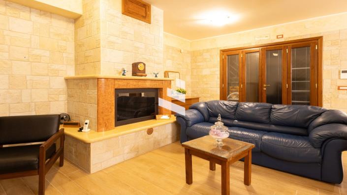 Image No.7-4 Bed Villa for sale