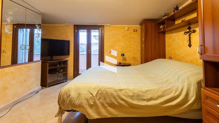 Image No.10-4 Bed Villa for sale