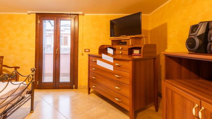 Image No.12-4 Bed Villa for sale