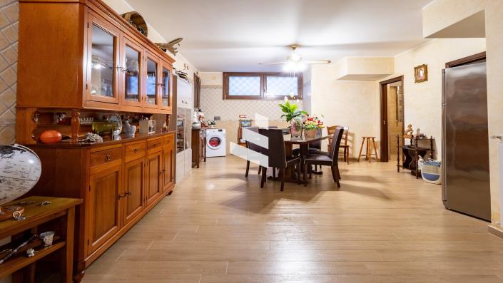 Image No.14-4 Bed Villa for sale