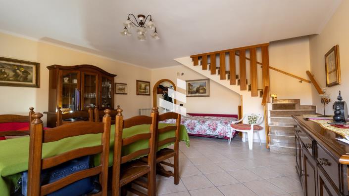 Image No.5-Villa de 2 chambres à vendre à Pomezia