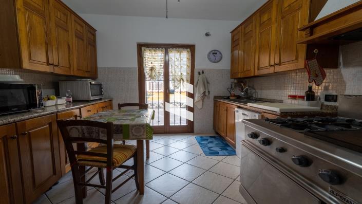 Image No.6-Villa de 2 chambres à vendre à Pomezia