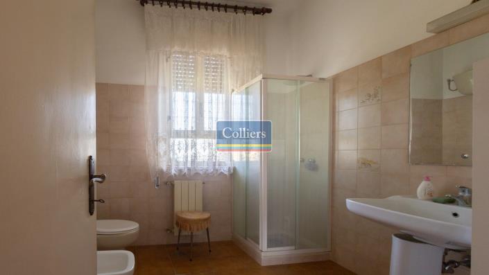 Image No.18-4 Bed Villa for sale