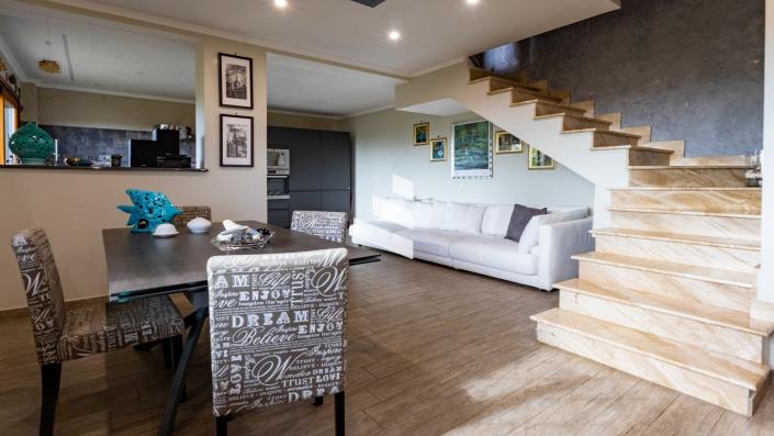 Image No.8-3 Bed Villa for sale