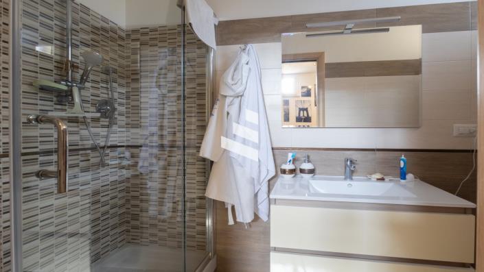 Image No.25-3 Bed Villa for sale