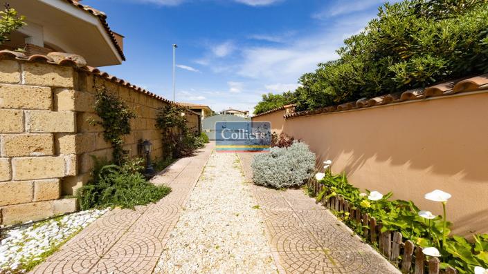 Image No.3-3 Bed Villa for sale