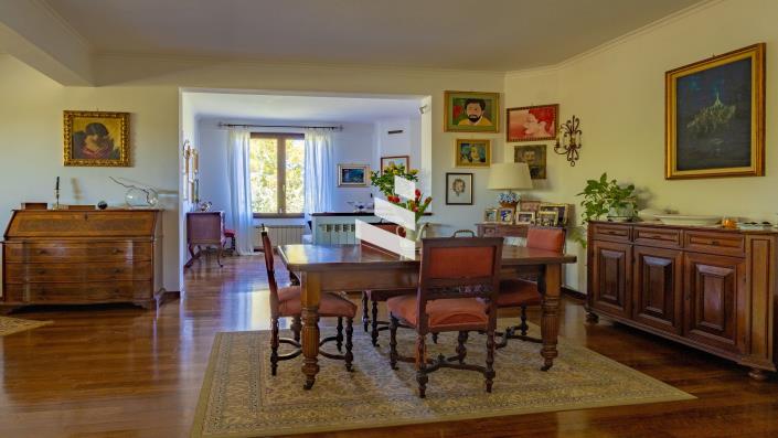 Image No.11-3 Bed Villa for sale
