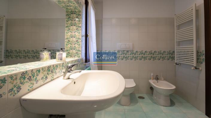 Image No.17-3 Bed Villa for sale