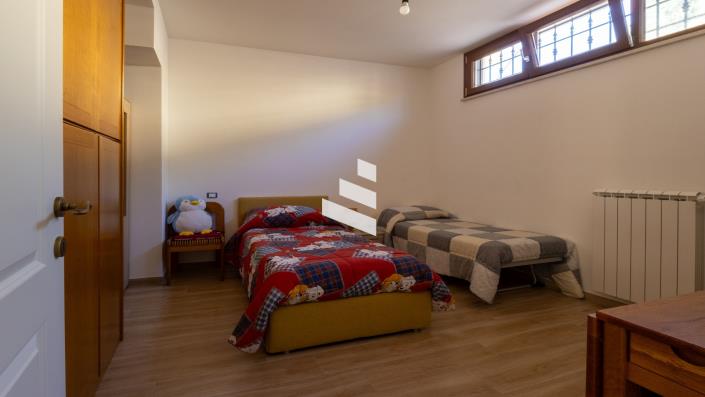 Image No.20-3 Bed Villa for sale