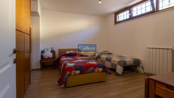 Image No.20-3 Bed Villa for sale