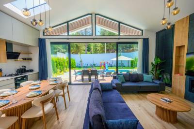 Property-for-sale-in-seydikemer7