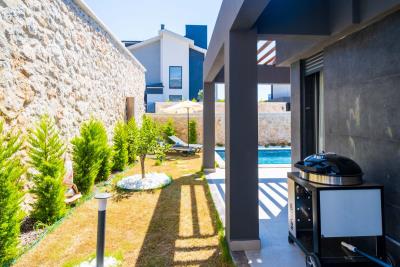 property-for-sale-in-ovacik12