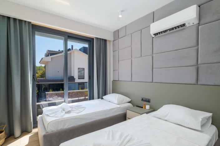 Image No.35-3 Bed Villa for sale