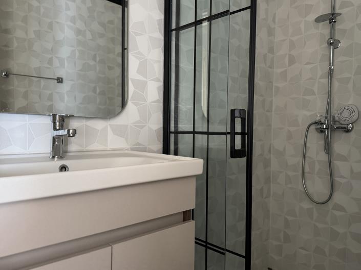 Image No.11-1 Bed Apartment for sale