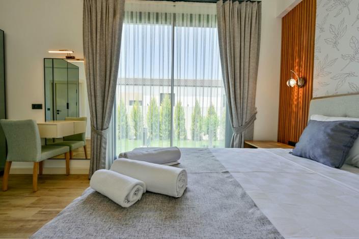 Image No.24-3 Bed Bungalow for sale