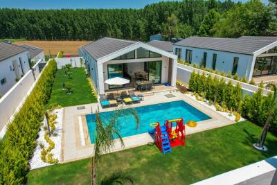 Property-for-sale-in-seydikemer1