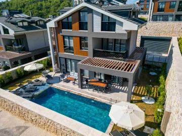Property-for-sale-in-ovacik5