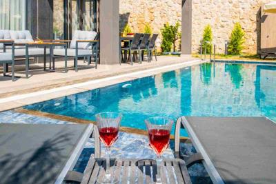 Property-for-sale-in-ovacik9
