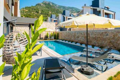 Property-for-sale-in-ovacik10