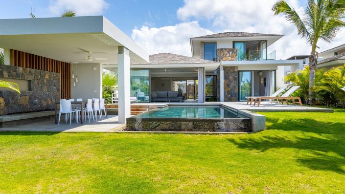 Image No.8-3 Bed Villa / Detached for sale
