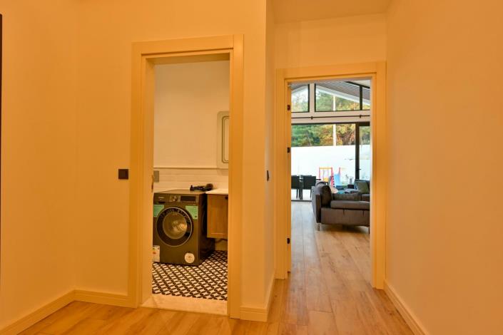 Image No.23-3 Bed Bungalow for sale