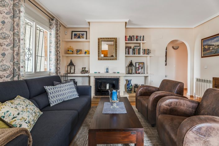 Image No.7-3 Bed Villa for sale