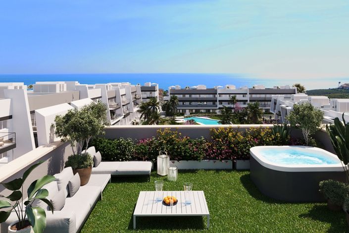 Image No.7-3 Bed Property for sale