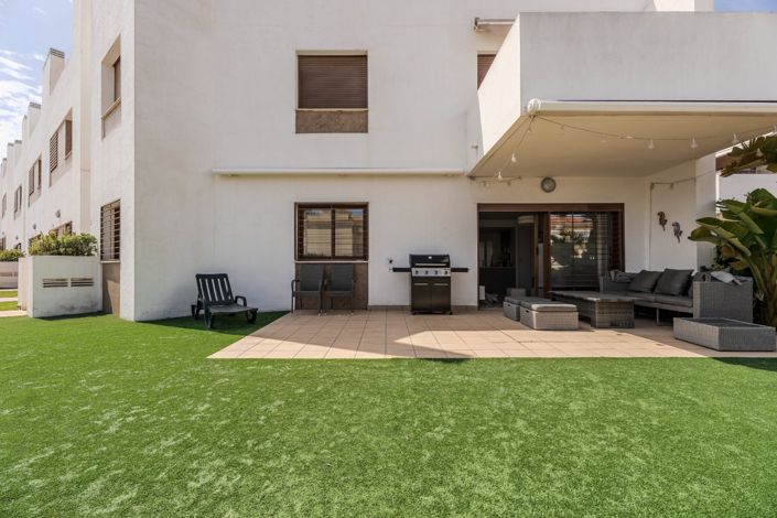 Image No.2-3 Bed Property for sale