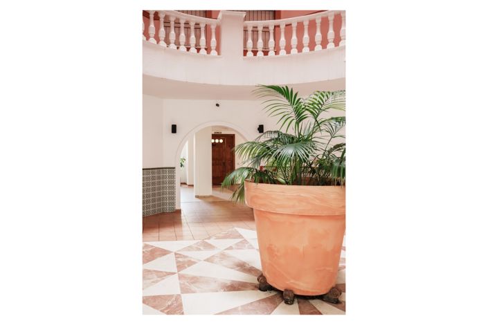 Image No.19-2 Bed Apartment for sale