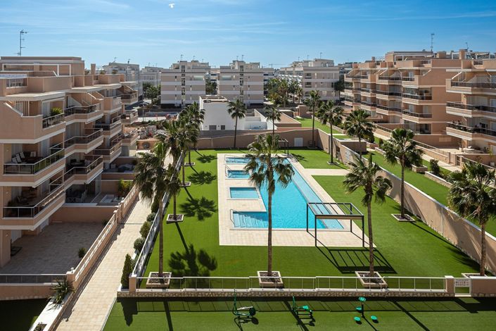 Image No.1-3 Bed Penthouse for sale