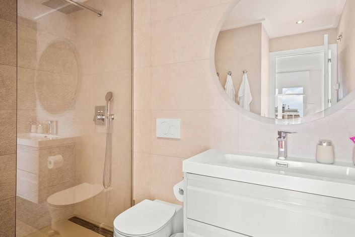 Image No.20-3 Bed Penthouse for sale