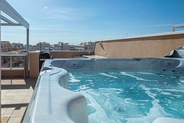 Image No.28-3 Bed Penthouse for sale