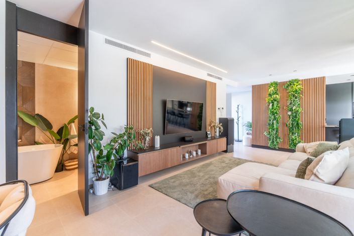 Image No.12-2 Bed Villa for sale