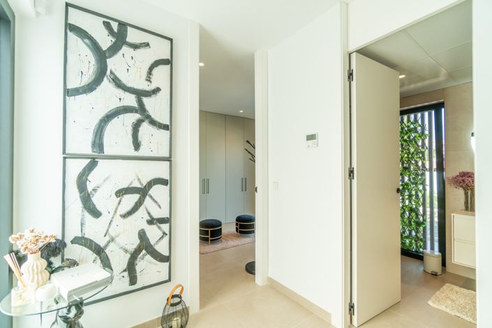 Image No.38-2 Bed Villa for sale