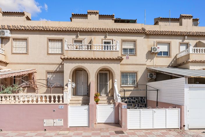 Image No.1-2 Bed Townhouse for sale