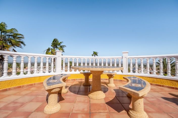 Image No.43-3 Bed House for sale