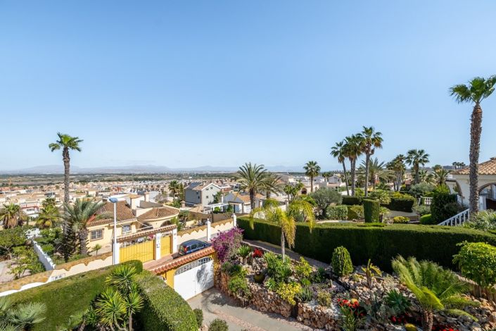 Image No.48-3 Bed House for sale