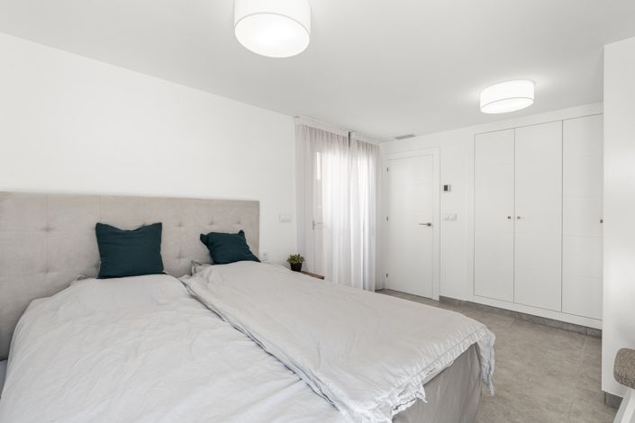 Image No.19-3 Bed Villa for sale