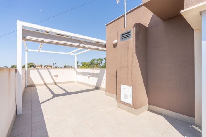 Image No.22-3 Bed Villa for sale