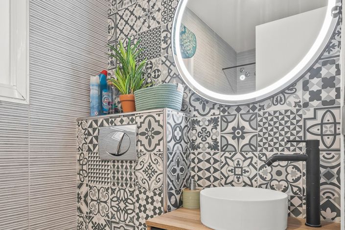 Image No.12-2 Bed Apartment for sale