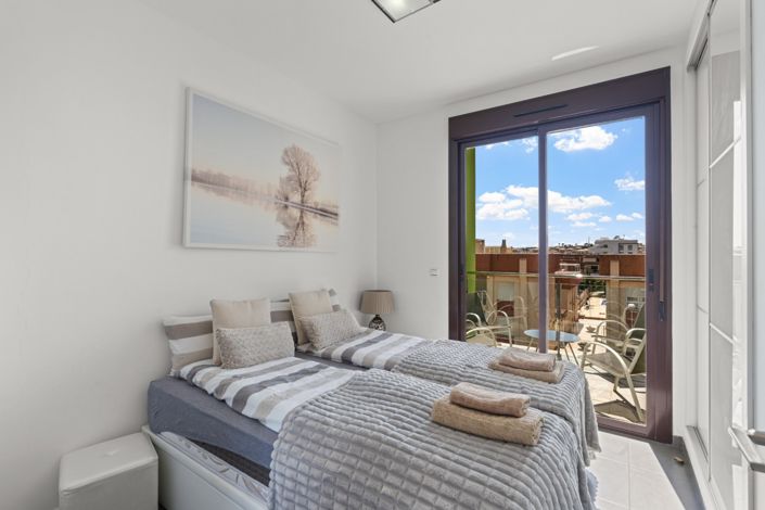 Image No.13-3 Bed Penthouse for sale