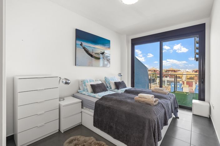 Image No.24-3 Bed Penthouse for sale