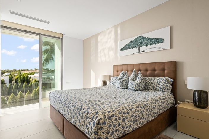 Image No.12-3 Bed Villa for sale