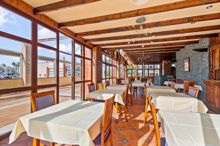 Image No.2-Commercial de 1 chambre à vendre à Los Dolses