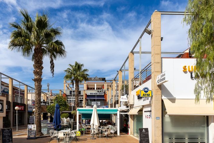 Image No.37-Commercial de 1 chambre à vendre à Los Dolses